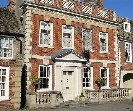 The Highworth Hotel Суиндън Екстериор снимка