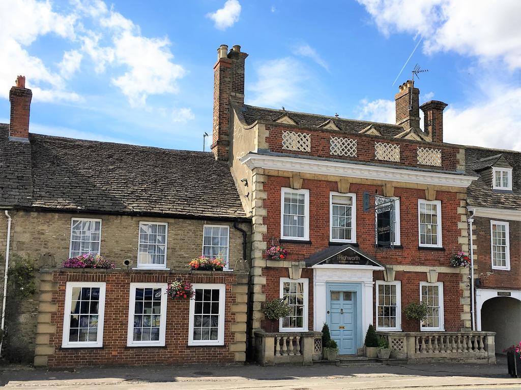 The Highworth Hotel Суиндън Екстериор снимка
