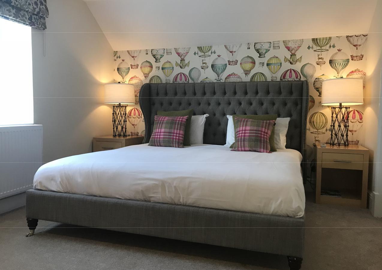 The Highworth Hotel Суиндън Екстериор снимка