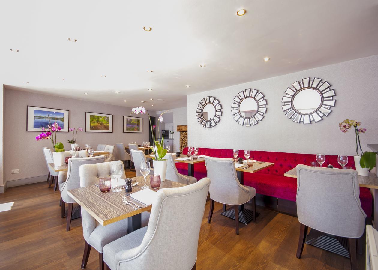 The Highworth Hotel Суиндън Екстериор снимка