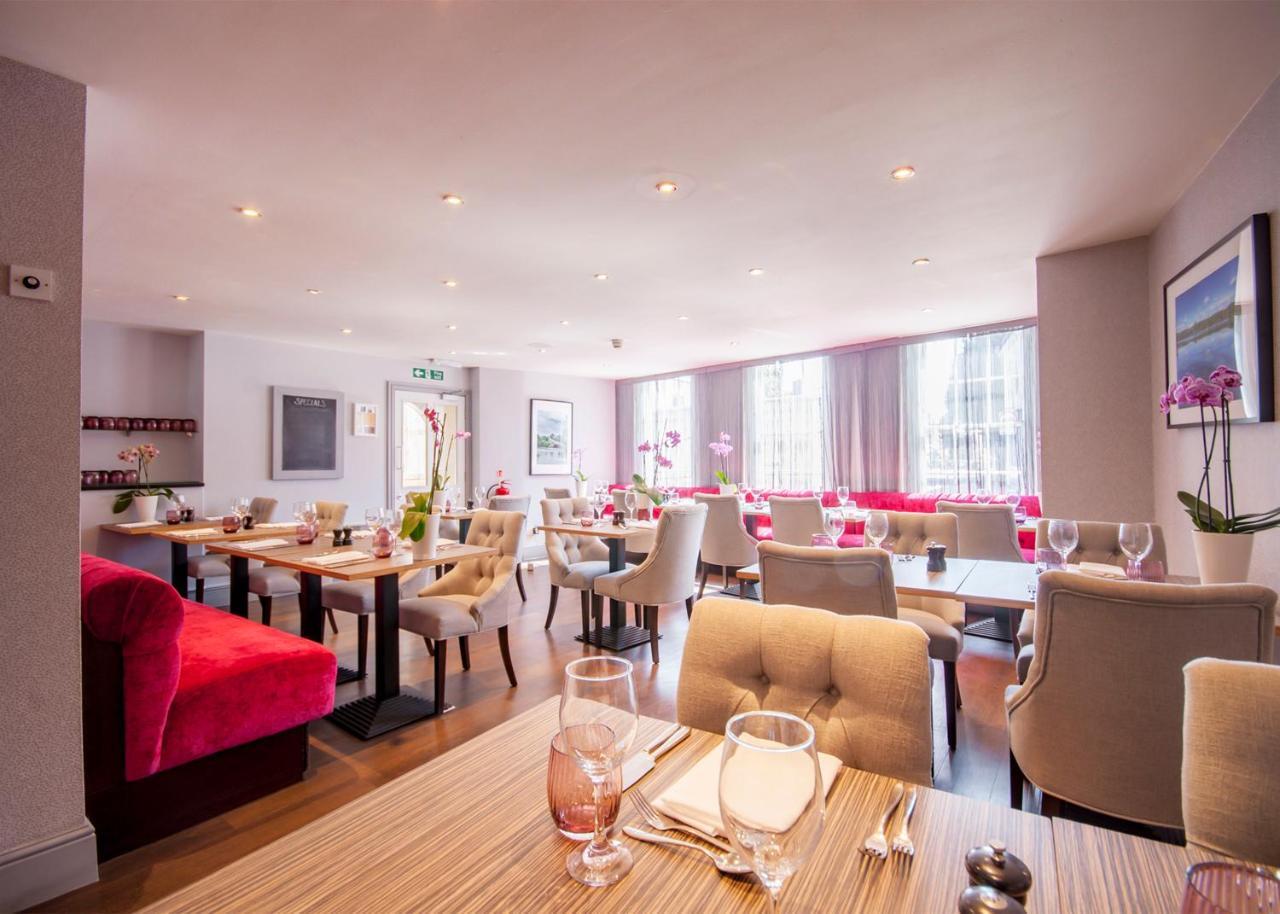 The Highworth Hotel Суиндън Екстериор снимка